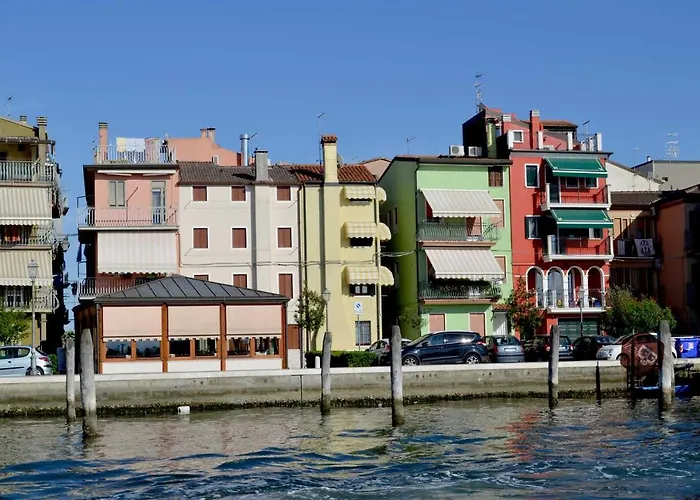 Alloggi Marelaguna Sottomarina